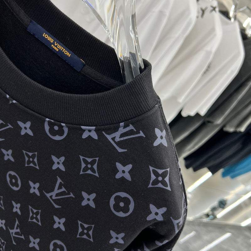 Louis Vuittion Luxury Clothes
