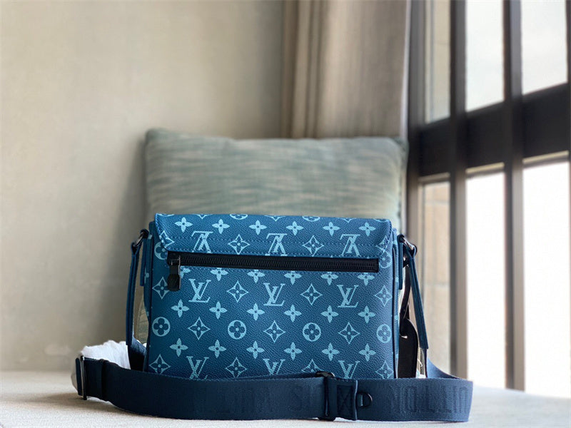PHA - LOV Bags - 443