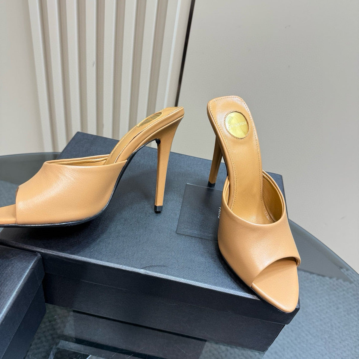 SL HEELS