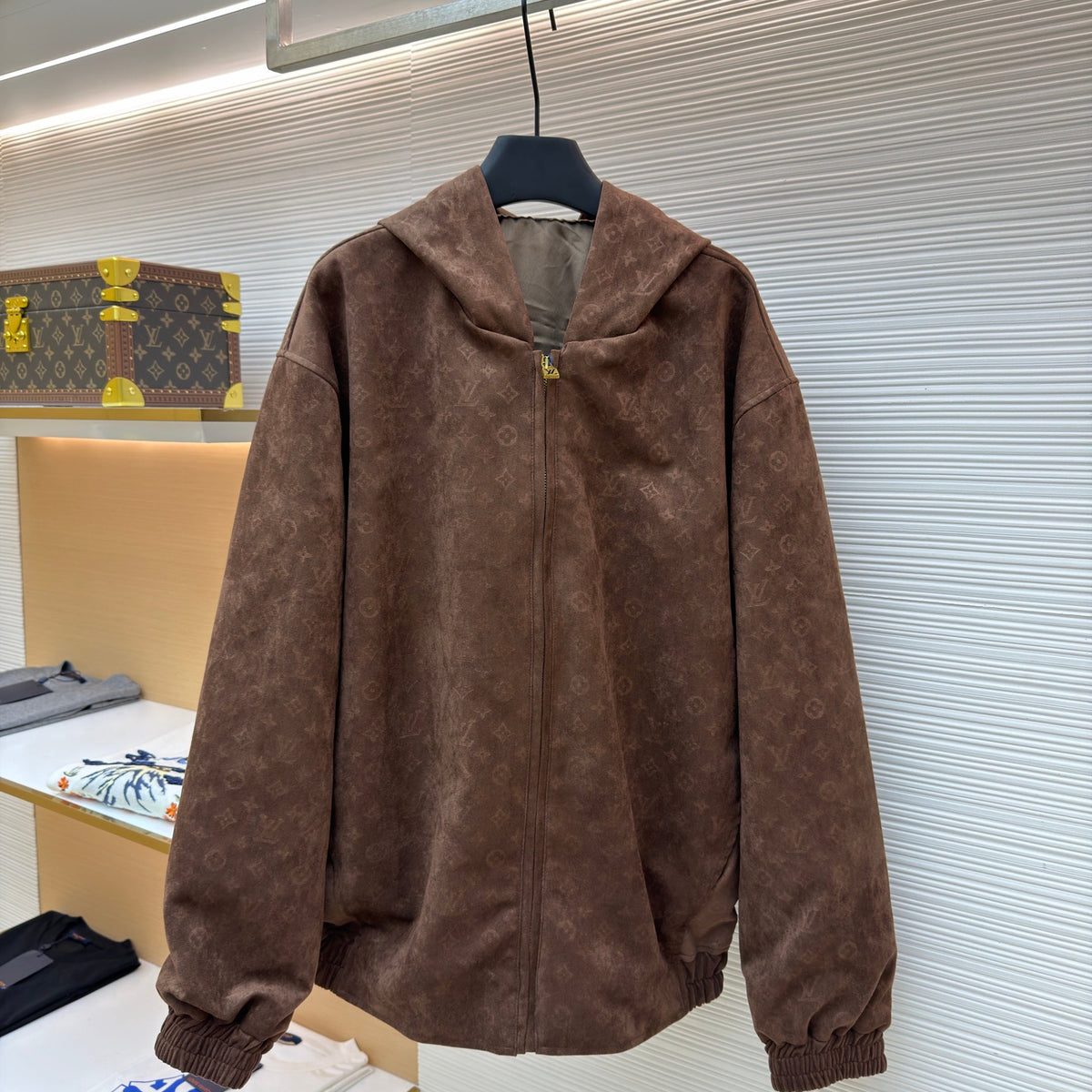 LOU JACKET