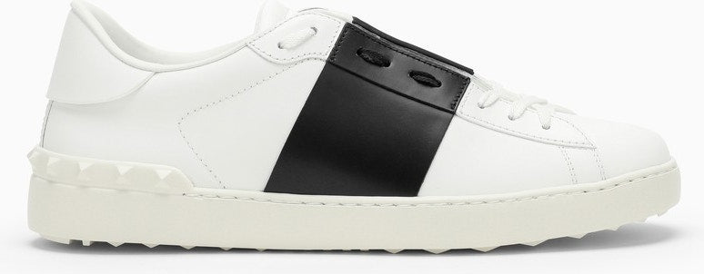 WHITE/BLACK OPEN SNEAKER