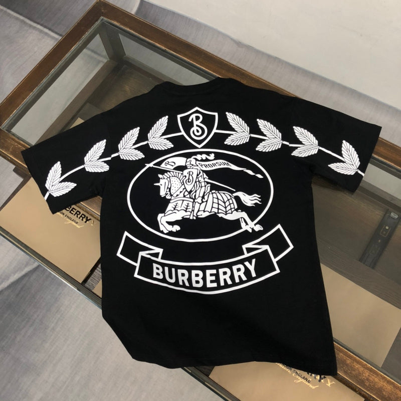 Burberry T-Shirts - 282