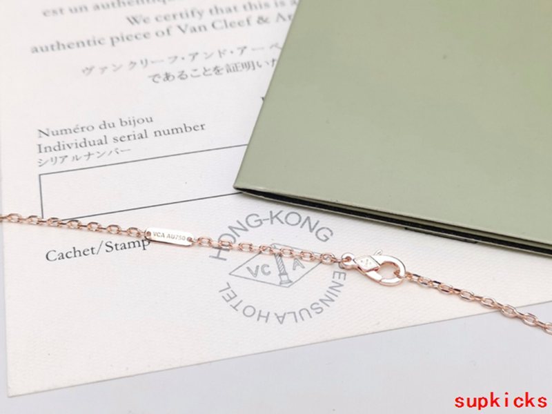 Van Cleef & Arples Jewelry