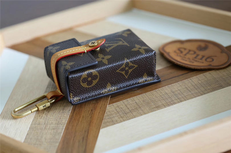 I W Fashion Lu-Vi bags - 11094
