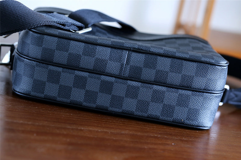 I W Fashion Lu-Vi bags - 10075