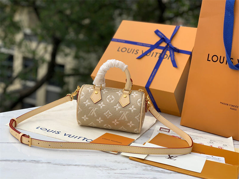 PHA - LOV Bags - 581
