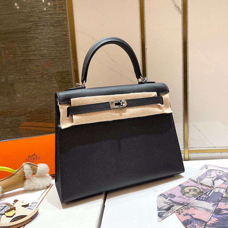 PHA - HMS Bags - 1703