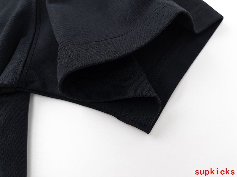Moncler Luxury Cloth