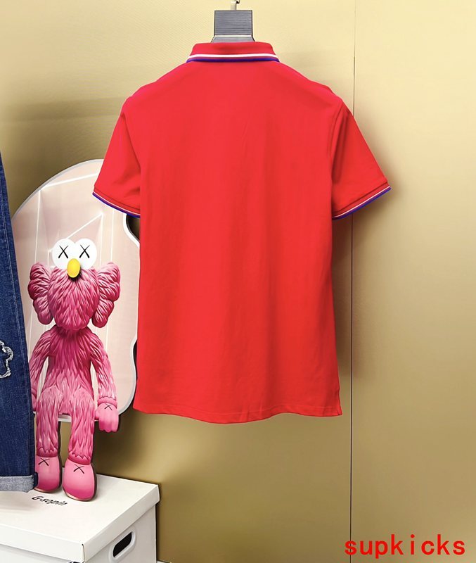 Moncler Luxury Cloth