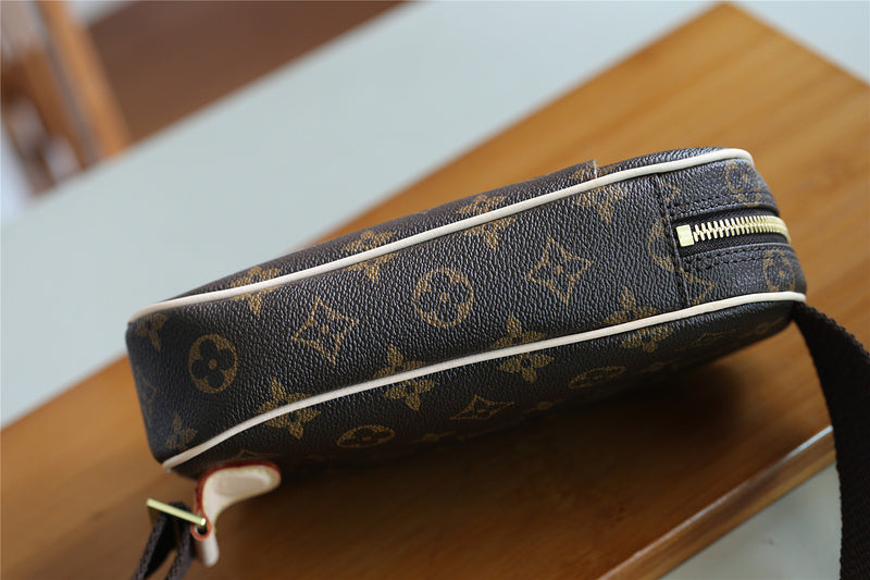 I W Fashion Lu-Vi bags - 10956