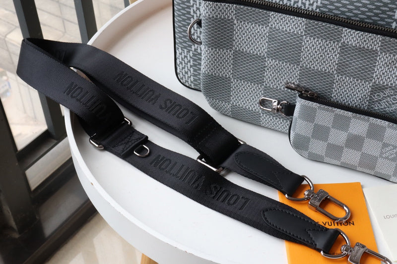 I W Fashion Lu-Vi bags - 17516