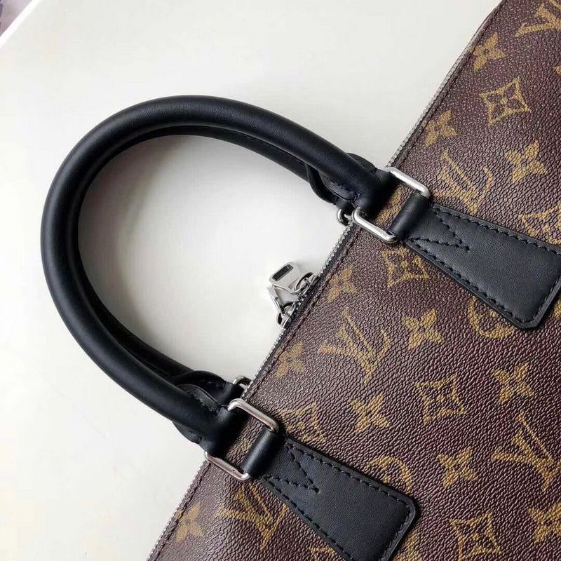 I W Fashion Lu-Vi bags - 17897