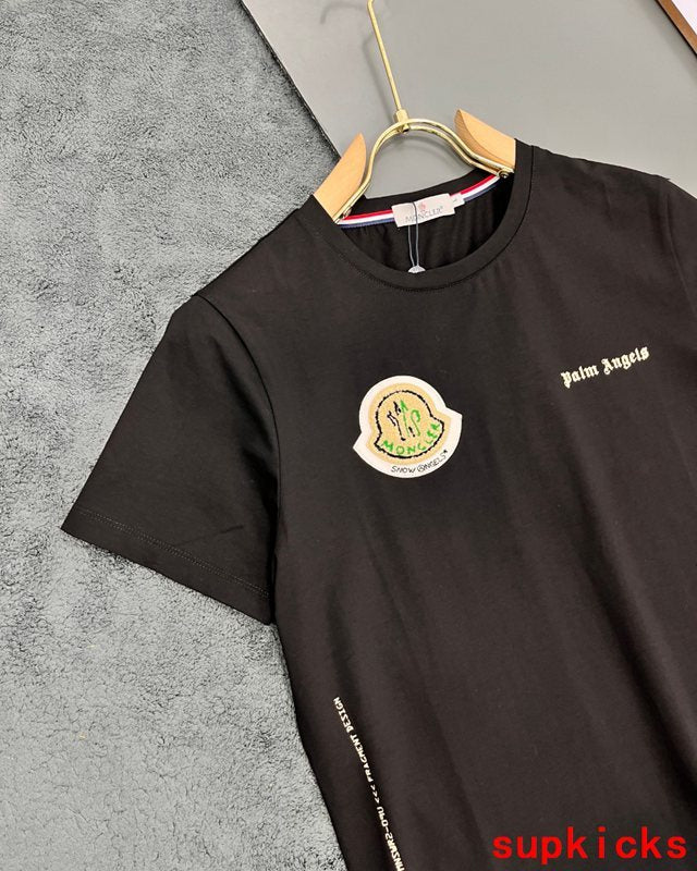 Moncler Luxury Cloth