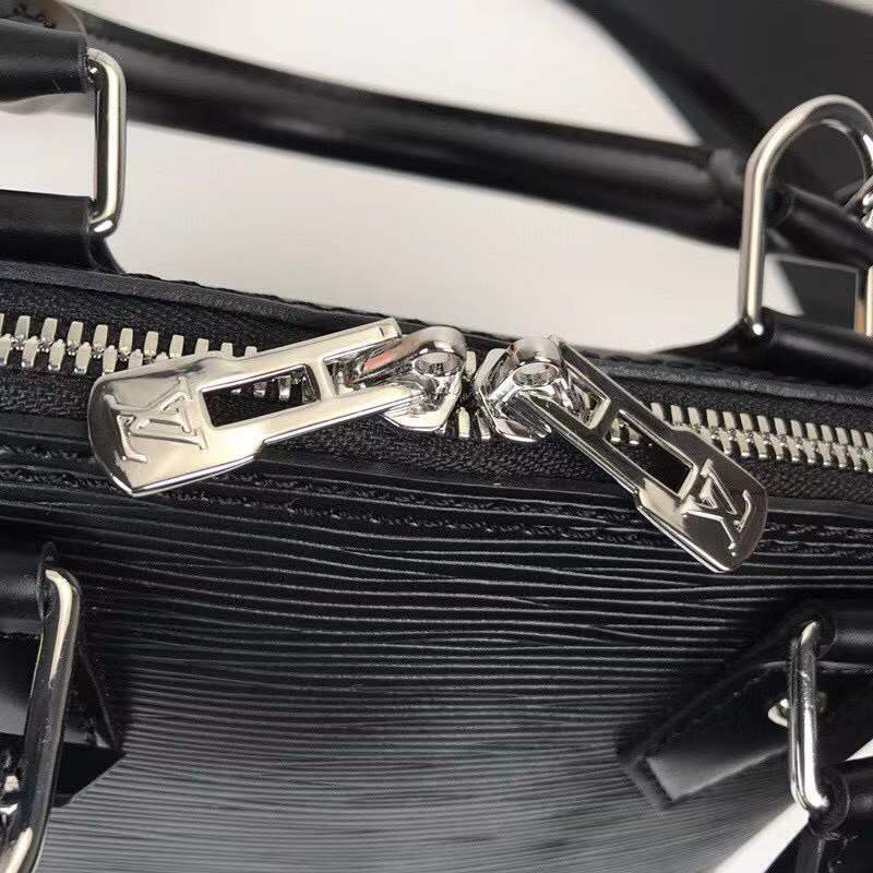 LOV2 Bags - Luxurious Bags  704