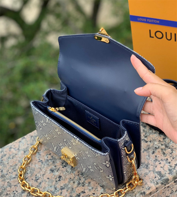 PHA - LOV Bags - 578
