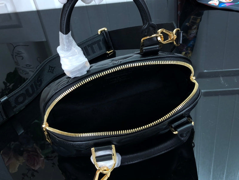 I W Fashion Lu-Vi Bags - 16731