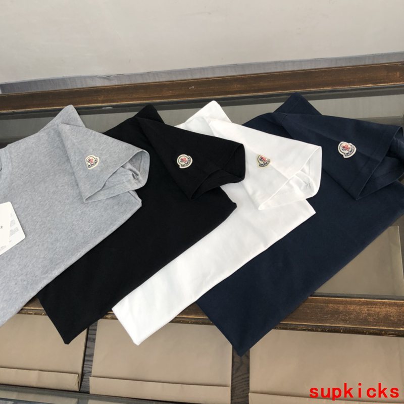 Moncler Luxury Cloth