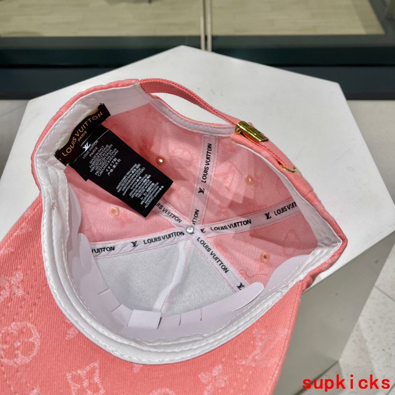 Louis Vuitton Luxury Cap