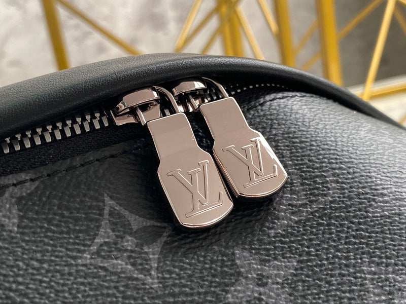 I W Fashion Lu-Vi bags - 17178
