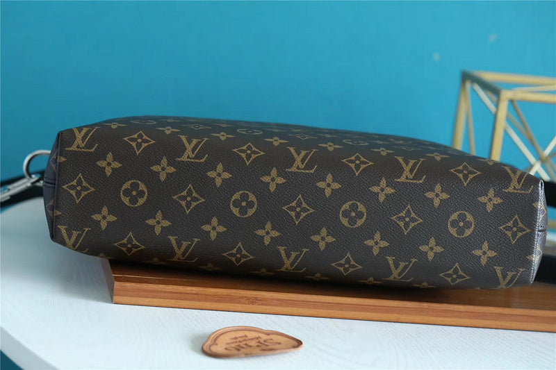 I W Fashion Lu-Vi bags - 9859