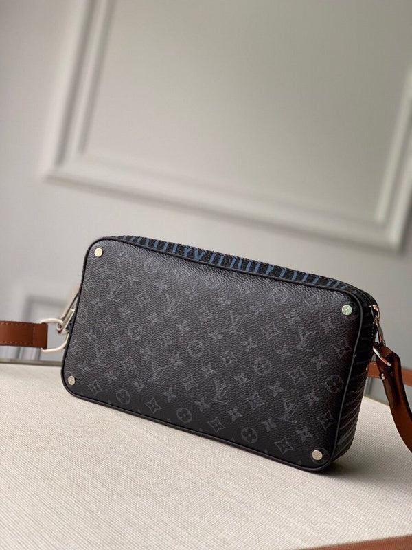 I W Fashion Lu-Vi bags - 17736