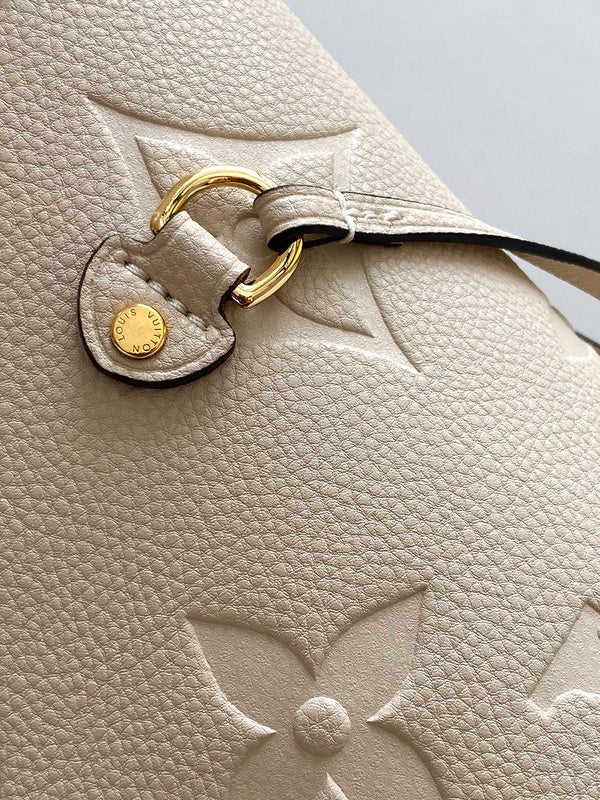 I W Fashion Lu-Vi Bags - 16818
