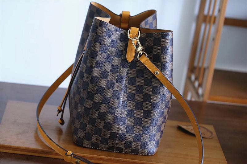 I W Fashion Lu-Vi bags - 8577