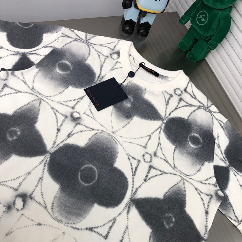Louis Vuittion Luxury T-Shirt