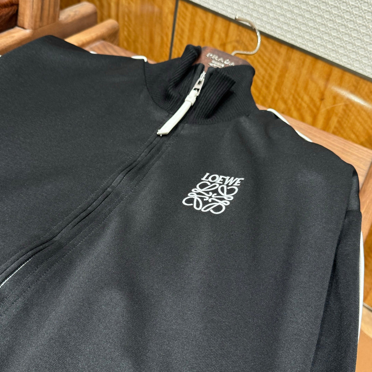 LOEW BOMBER