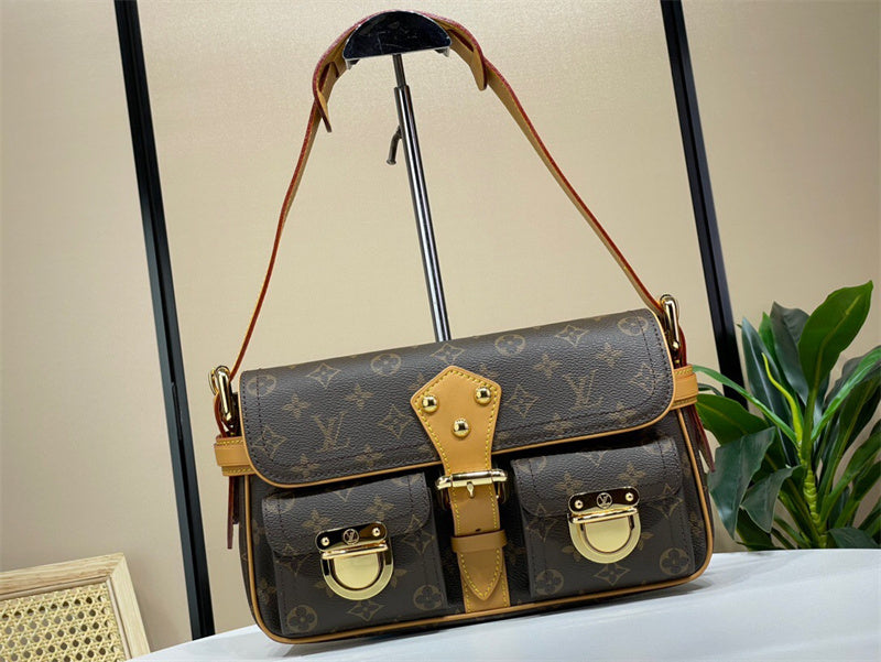 PHA - LOV Bags - 416