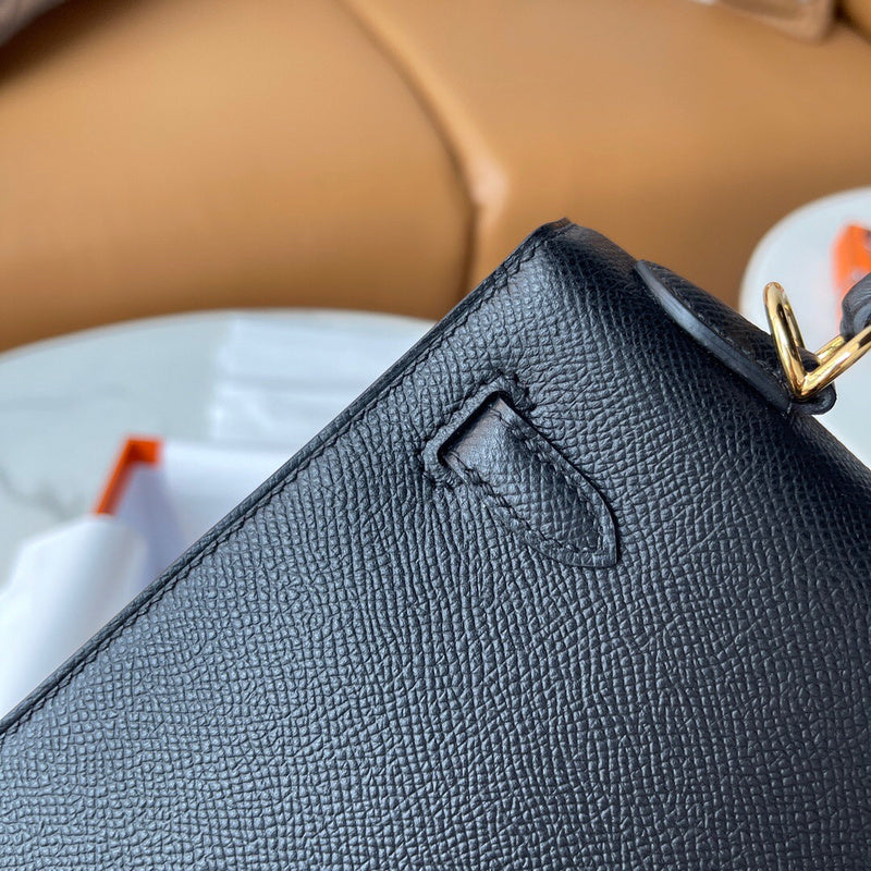 PHA - HMS Bags - 1530