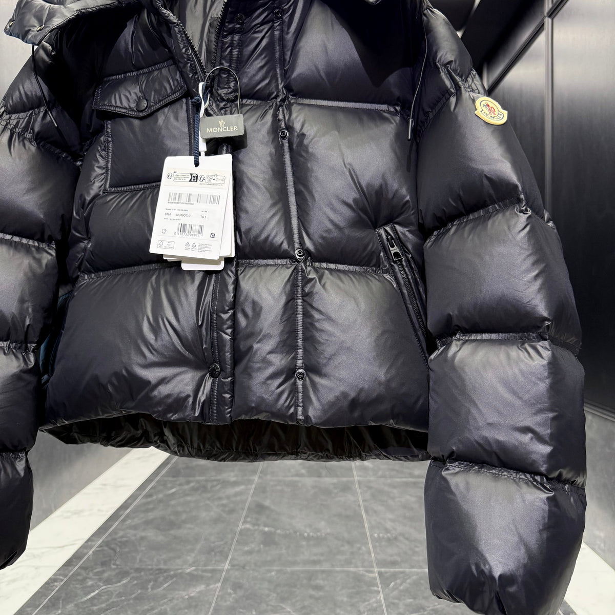 MONC EREA JACKET