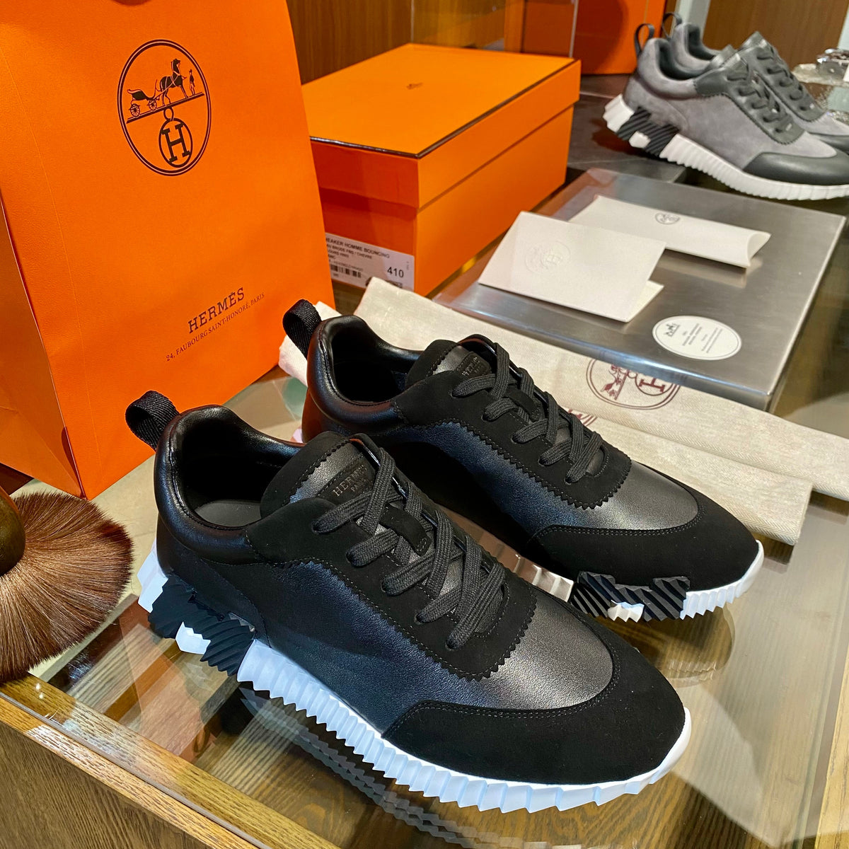 HERM BOUNCING SNEAKERS
