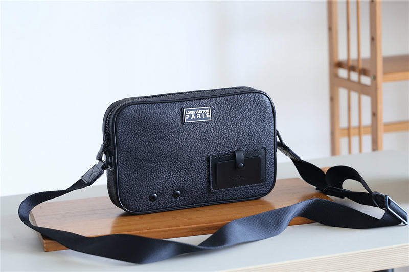 I W Fashion Lu-Vi bags - 10484
