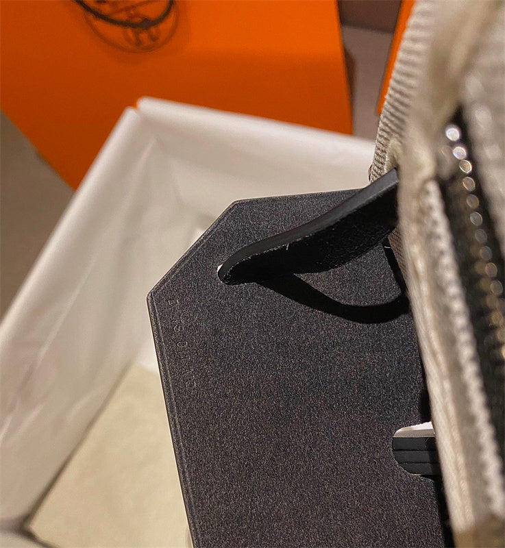PHA - HMS Bags - 590