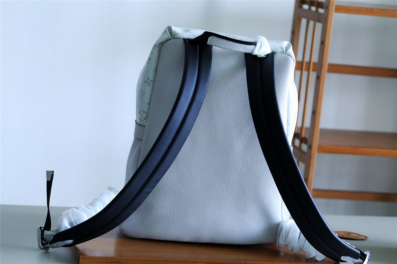 I W Fashion Lu-Vi bags - 9766