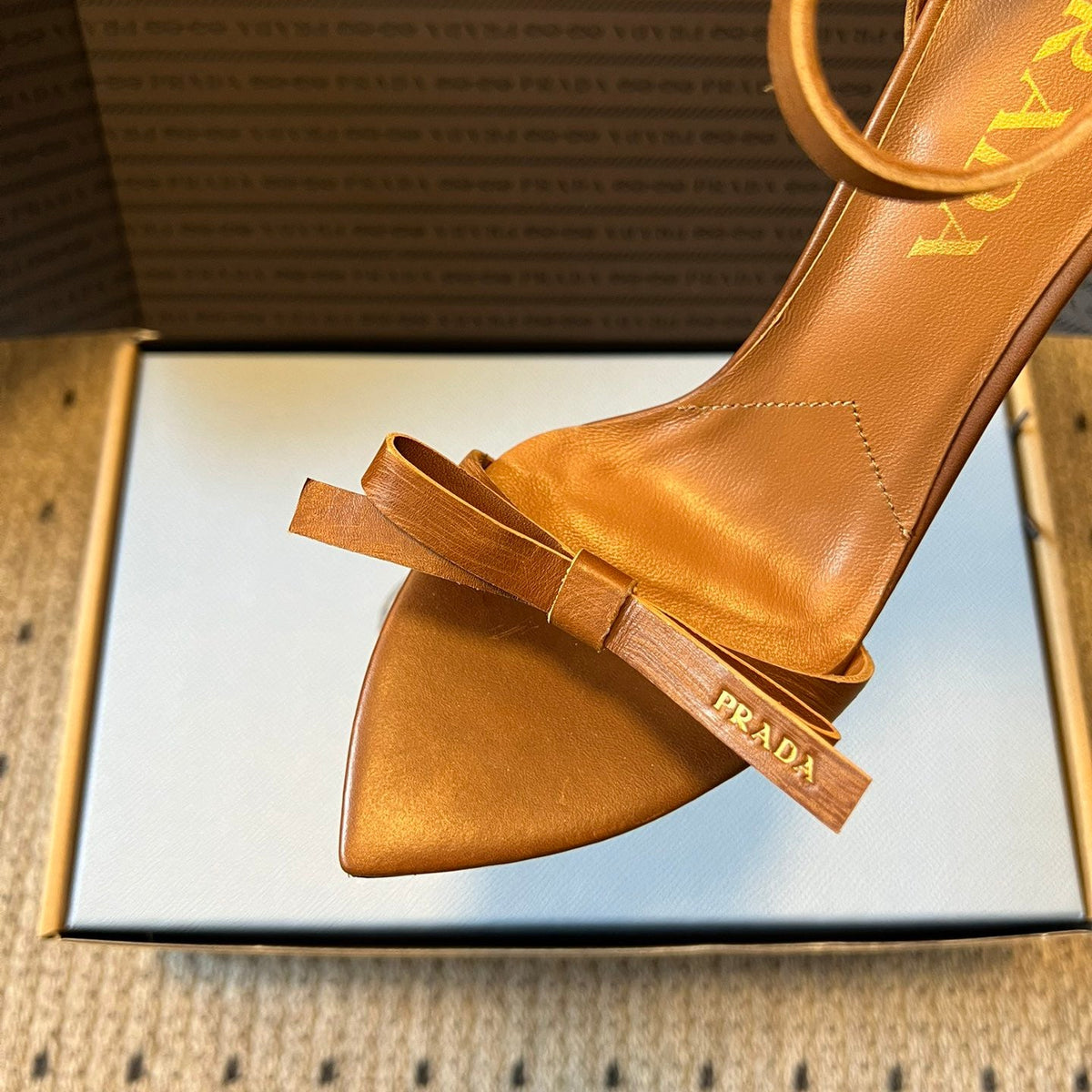 PD HEELS