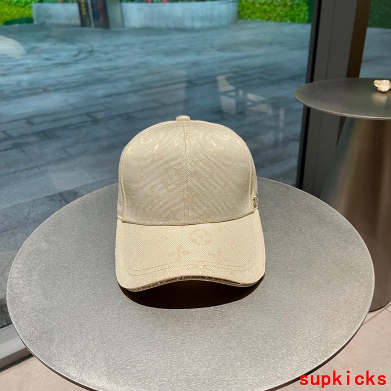 Louis Vuitton Luxury Cap