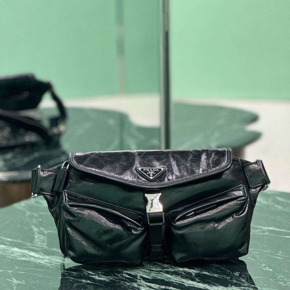 PD LEATHER SHOULDER BAG
