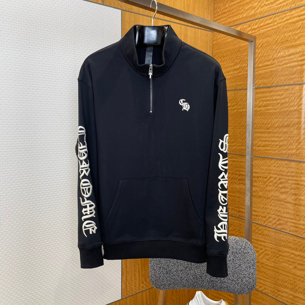 CHROME H SWEATSHIRT