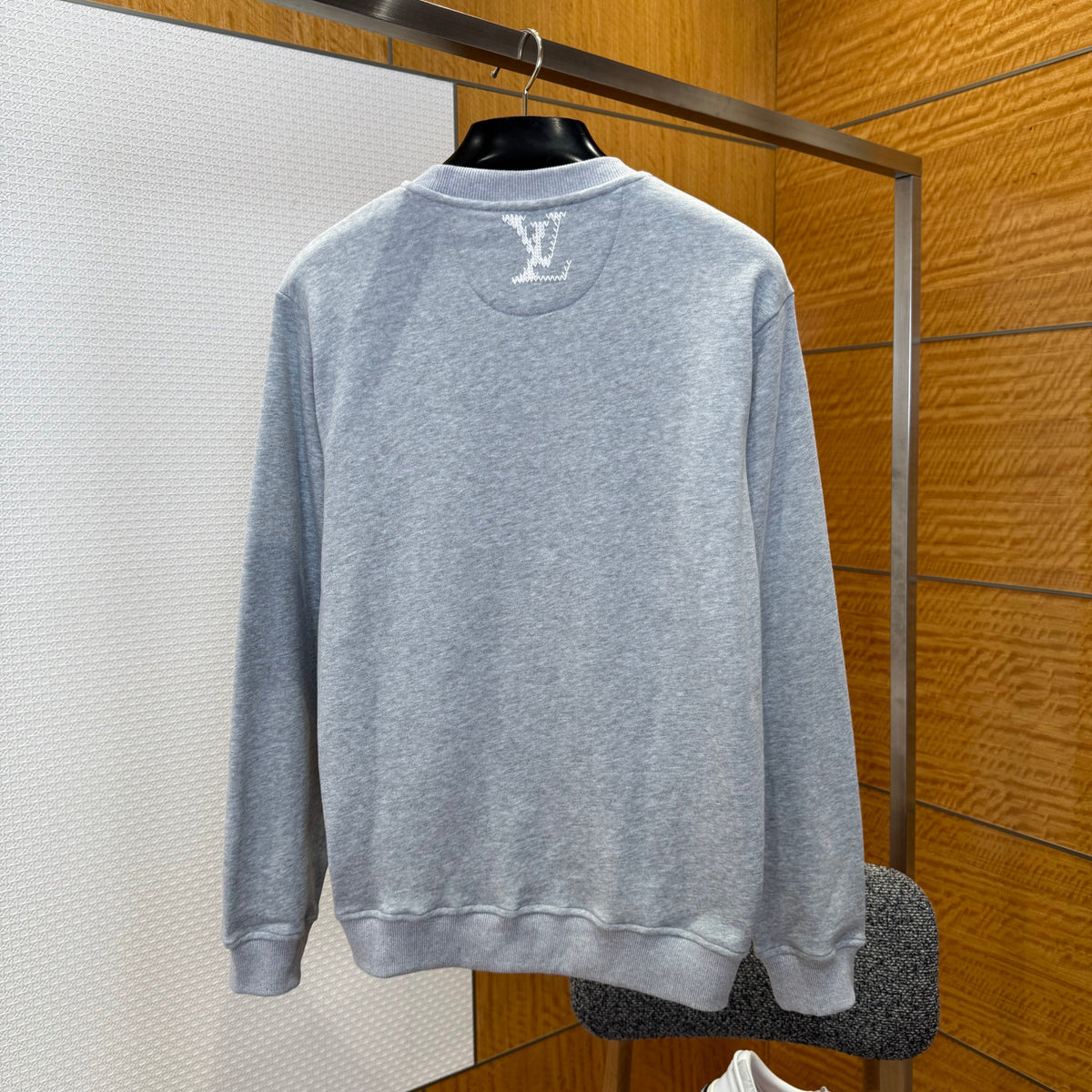 LOU JUMPER