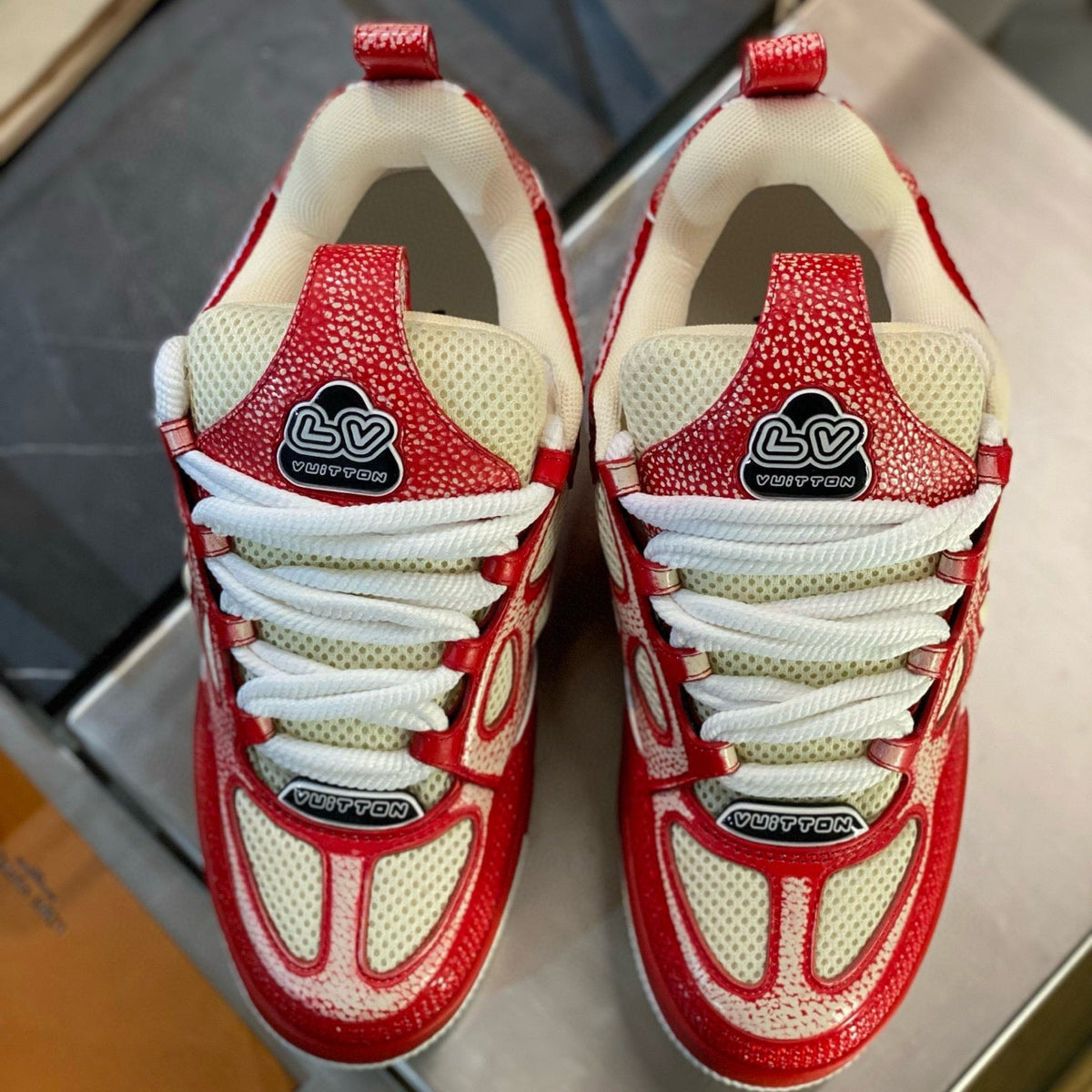 LOU TRAINERS