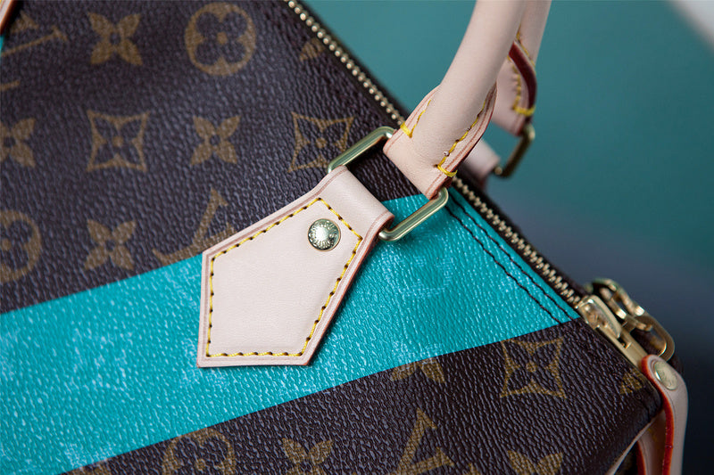 I W Fashion Lu-Vi bags - 8184