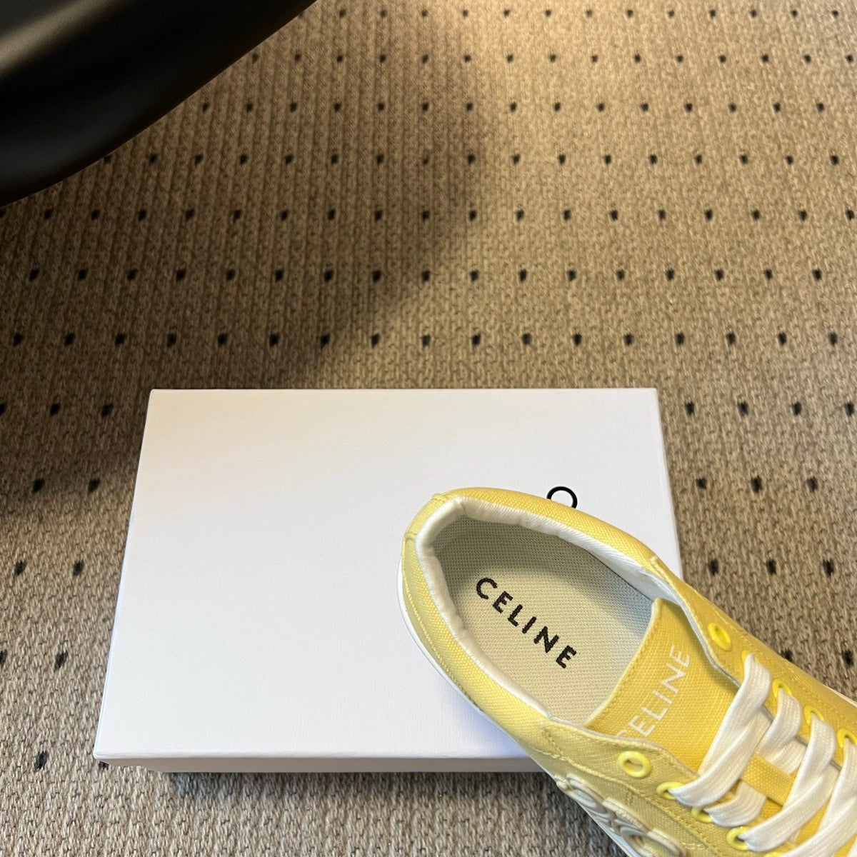 CEL SNEAKERS