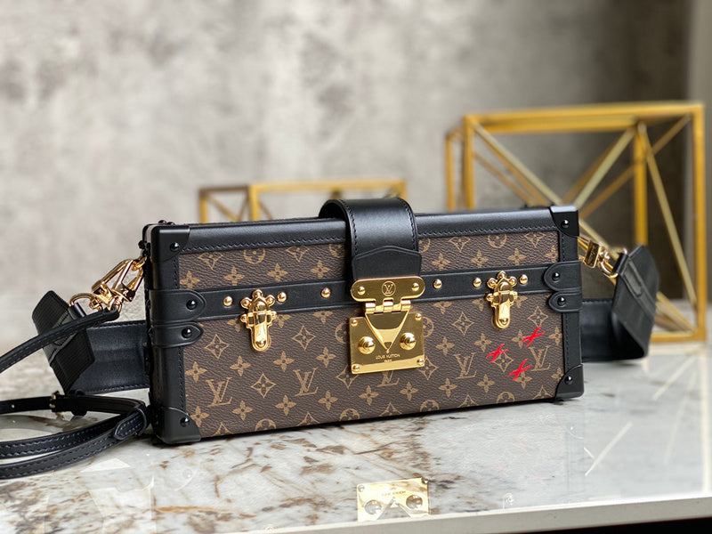 I W Fashion Lu-Vi Bags - 16681