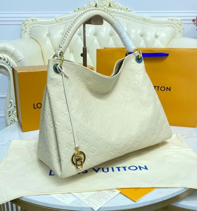 Ava’s Mode - LOV Bags - 2464