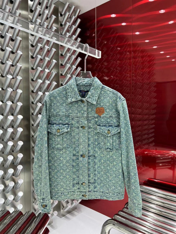 Louis Vuittion Luxury Clothes