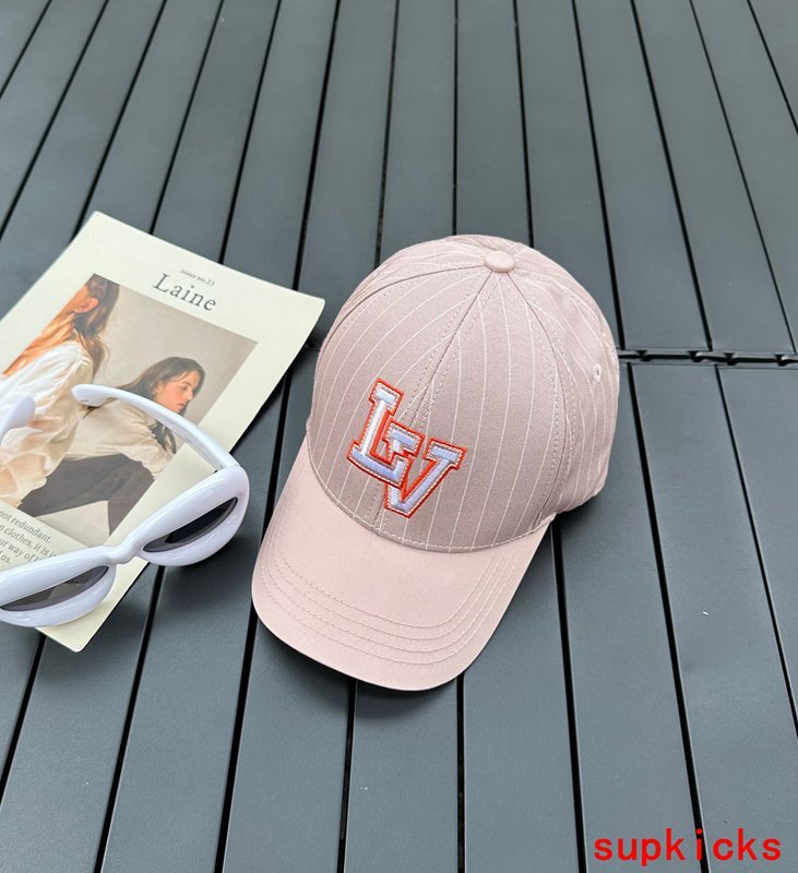 Louis Vuitton Luxury Cap
