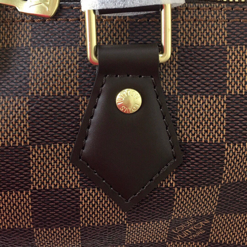 LOV2 Bags - Luxurious Bags  2655