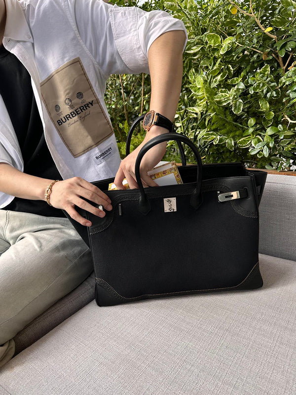 PHA - HMS Bags - 1551